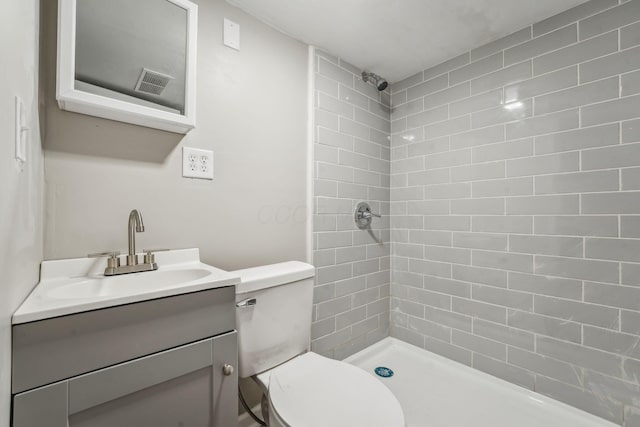 1328 Republic Ave, Columbus, OH 43211 - full bath with vanity and tiled shower