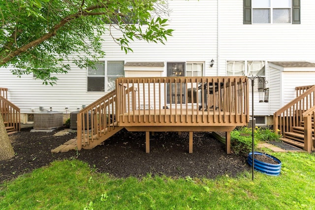 3984 Hill Park Rd, Hilliard, OH 43026 - back of house featuring stairway and a deck