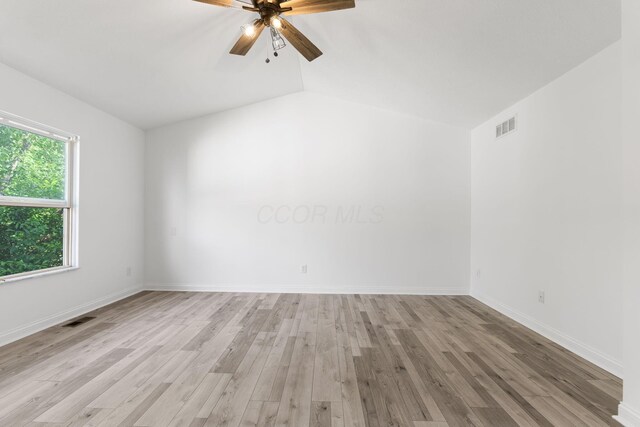3984 Hill Park Rd, Hilliard, OH 43026 - unfurnished room featuring ceiling fan, light wood-type flooring, and vaulted ceiling