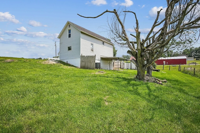5505 Hopewell Church Rd SW, Lancaster, OH 43130 - rear view of house featuring roof with shingles