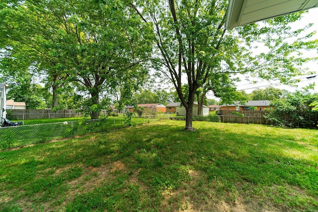 1874 Fleming Rd, Columbus, OH 43232 - view of fenced backyard