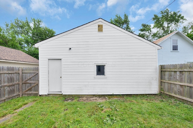 115 E Main St, Mount Sterling, OH 43143 - back of property featuring a fenced backyard