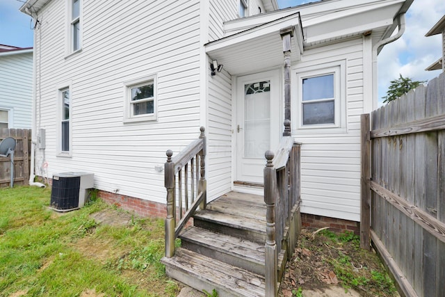 115 E Main St, Mount Sterling, OH 43143 - property entrance