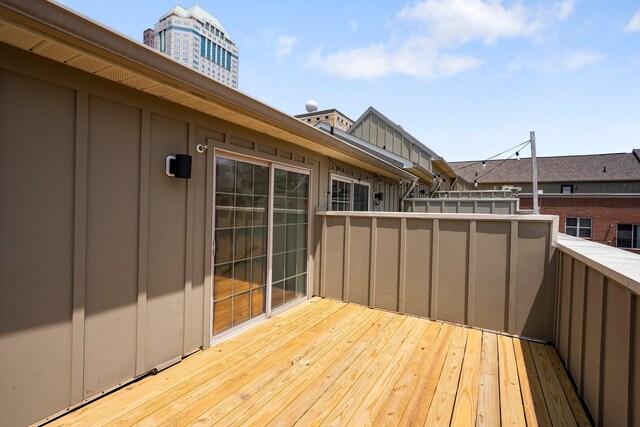 91 W Town St, Columbus, OH 43215 - view of wooden deck