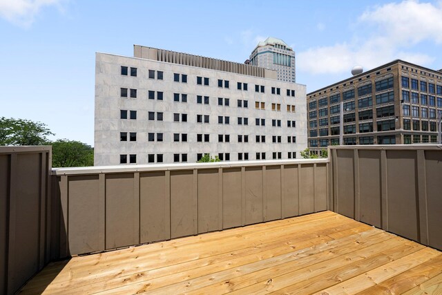91 W Town St, Columbus, OH 43215 - view of wooden terrace
