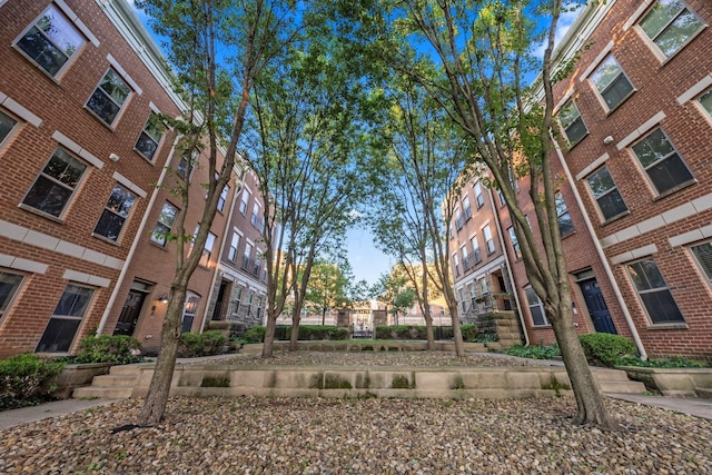 91 W Town St, Columbus, OH 43215 - view of community