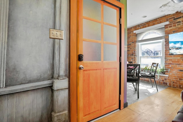 974 N High St Unit B, Columbus, OH 43201 - property entrance
