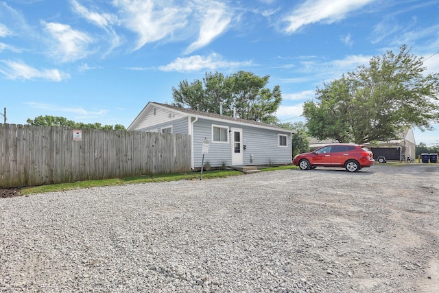 1427 Grogan Ave, Columbus, OH 43211 - view of side of home