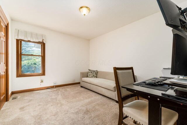 7949 Bluefield St NW, Canal Winchester, OH 43110 - carpeted home office featuring baseboards