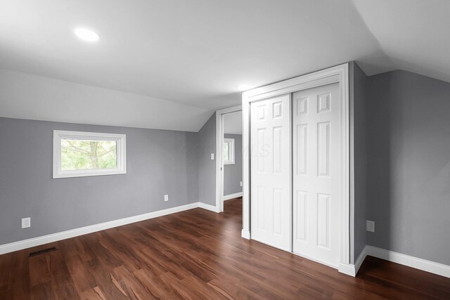 172 Jefferson St, Mount Sterling, OH 43143 - bonus room with vaulted ceiling, dark wood-style flooring, and recessed lighting