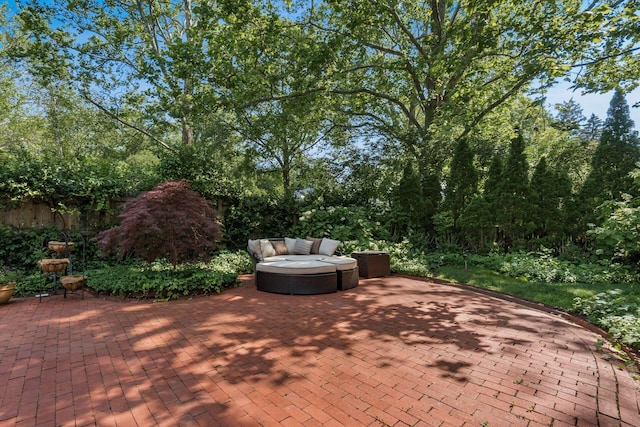 207 Ashbourne Rd, Bexley, OH 43209 - view of patio / terrace featuring an outdoor hangout area