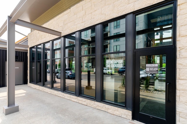 2891 Kobuk Dr Unit 301, Columbus, OH 43228 - view of exterior entry