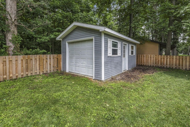 9840 Buckeye Dr, Huntsville, OH 43324 - view of detached garage
