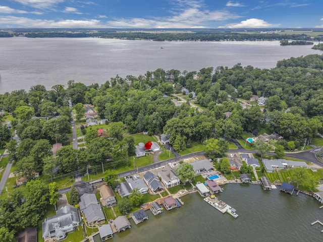 9840 Buckeye Dr, Huntsville, OH 43324 - aerial view of property and surrounding area with a nearby body of water and nearby suburban area