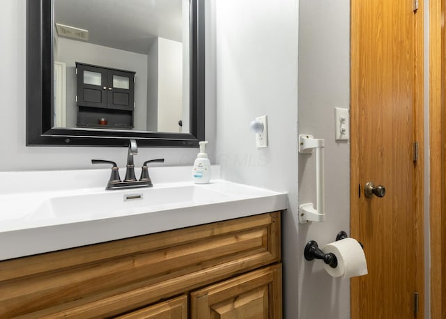 1845 N Columbus St, Lancaster, OH 43130 - bathroom with vanity