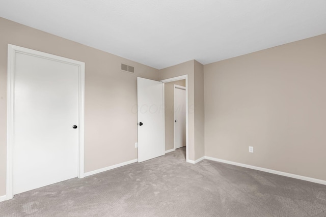 9460 Clermont Cir, Powell, OH 43065 - unfurnished bedroom with carpet flooring and baseboards