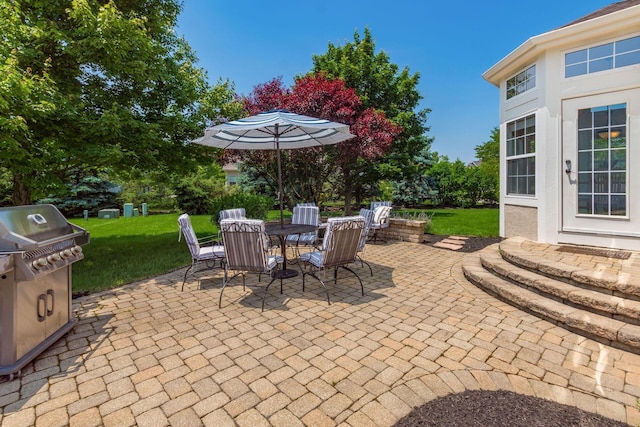 5866 Morganwood Sq, Hilliard, OH 43026 - view of patio / terrace featuring grilling area and outdoor dining space