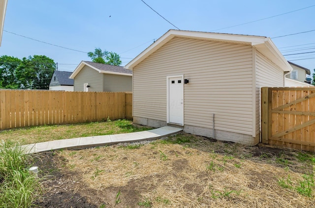 605 Frebis Ave, Columbus, OH 43206 - view of outbuilding