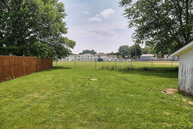 93 E 6th St, Fredericktown, OH 43019 - view of yard