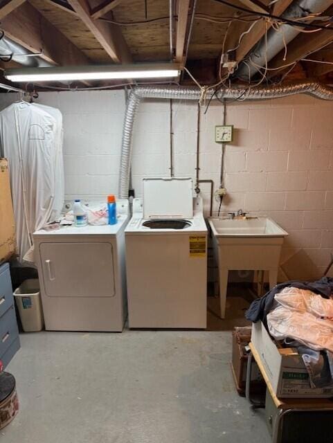 3841 Queen Anne Pl Unit A29, Grove City, OH 43123 - laundry room with separate washer and dryer