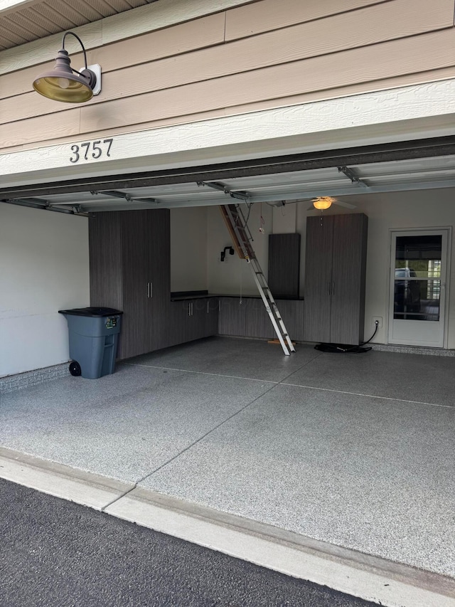 3757 Birkland Cir, Lewis Center, OH 43035 - view of garage