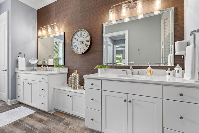 3017 Highland Woods Blvd, New Albany, OH 43054 - full bath featuring ornamental molding, two vanities, wood finished floors, and wallpapered walls
