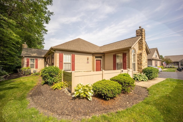 147 Shadymere Ln, Columbus, OH 43213 - ranch-style house featuring a chimney and a shingled roof
