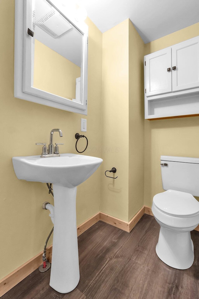 212 S Pickaway St, Circleville, OH 43113 - half bath with wood finished floors