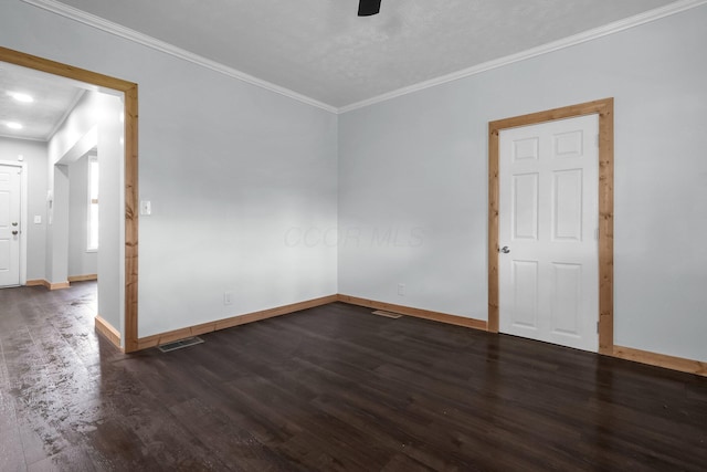 212 S Pickaway St, Circleville, OH 43113 - empty room featuring dark wood-style floors, ornamental molding, ceiling fan, and recessed lighting