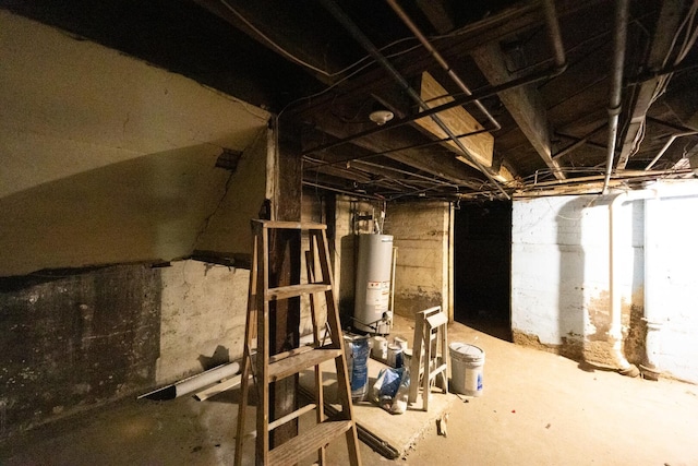 56 S Champion Ave, Columbus, OH 43205 - unfinished basement with water heater