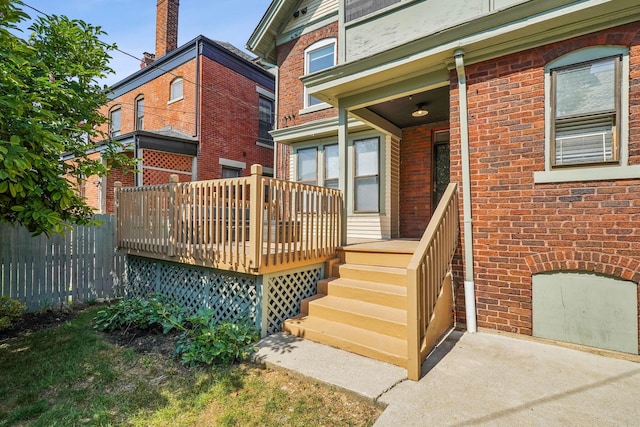 56 S Champion Ave, Columbus, OH 43205 - view of wooden deck