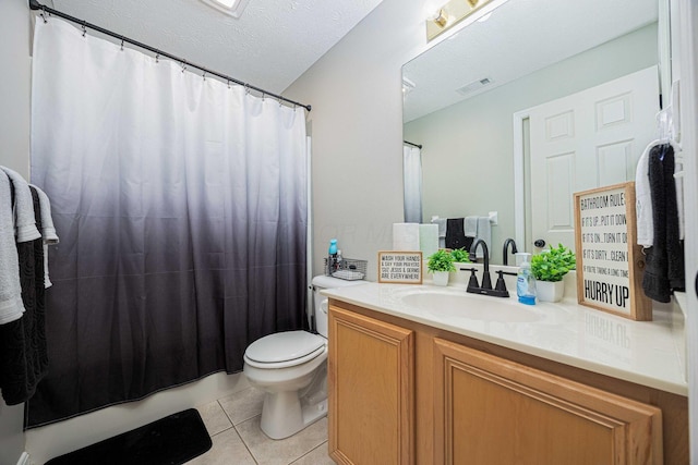 6838 Evergreen Cir, Dayton, OH 45424 - bathroom featuring vanity and tile patterned flooring