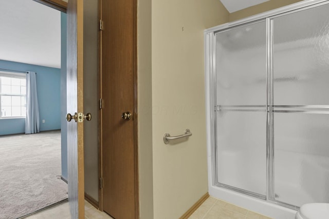 1104 Arbor Oaks Ln, Galloway, OH 43119 - full bath with a stall shower and toilet