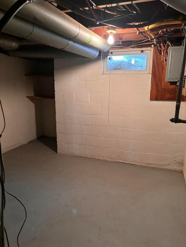 1155 E 26th Ave, Columbus, OH 43211 - below grade area with electric panel