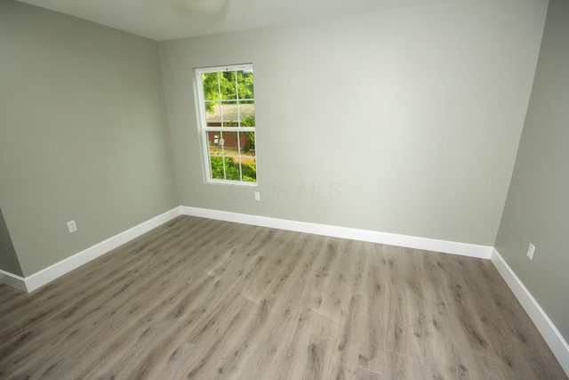 5560 Cedar Dr, Grove City, OH 43123 - photo 17