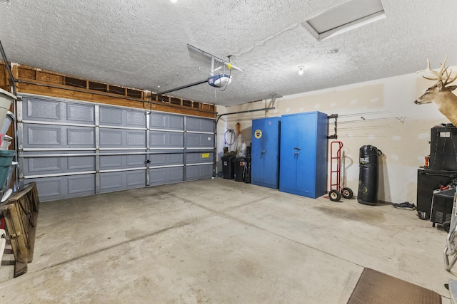 1290 Knorr Rd, Galion, OH 44833 - garage featuring a garage door opener
