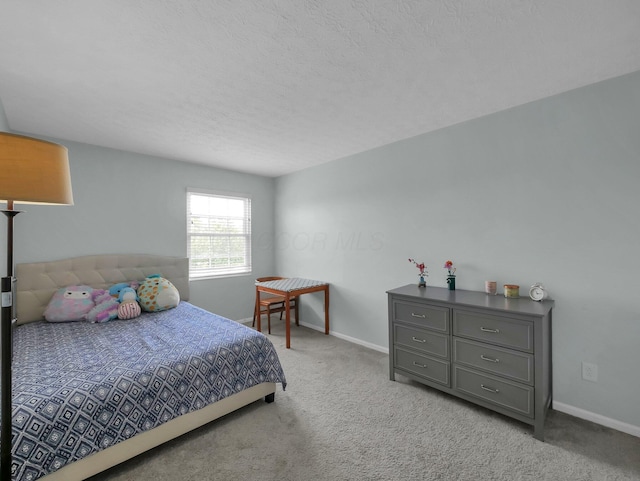 4809 King Albert Dr Unit 1A, Hilliard, OH 43026 - carpeted bedroom featuring baseboards