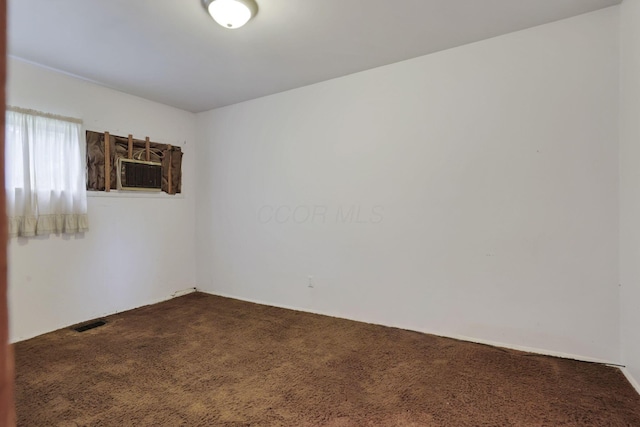 934-936 Kramer Ave, Columbus, OH 43212 - view of carpeted empty room