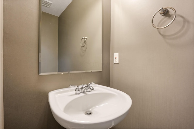 8020 Glenmore Dr, Powell, OH 43065 - bathroom featuring a sink