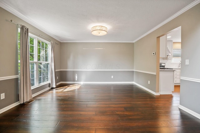 8020 Glenmore Dr, Powell, OH 43065 - unfurnished room with hardwood / wood-style flooring, crown molding, and a textured ceiling