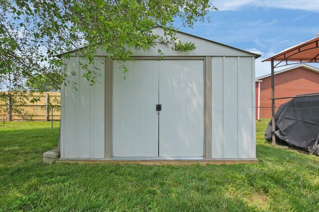 3101 Lewis Rd, Columbus, OH 43207 - view of shed