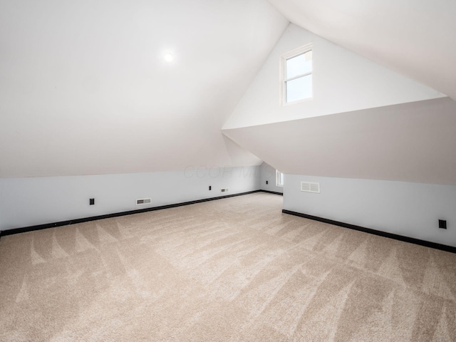 241 N 17th St, Columbus, OH 43203 - bonus room featuring lofted ceiling and carpet flooring