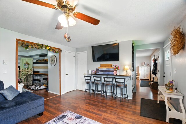 1053 Neil Cir N, Mansfield, OH 44903