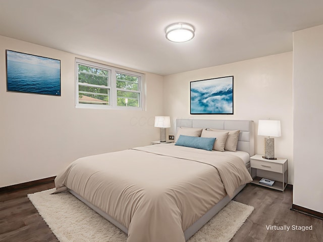 668 Kenilworth Ct, Columbus, OH 43230 - bedroom featuring dark wood finished floors and baseboards