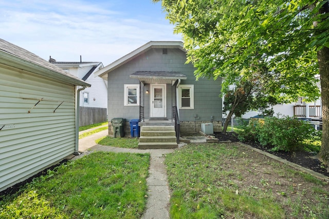 685 S Hague Ave, Columbus, OH 43204 - view of bungalow
