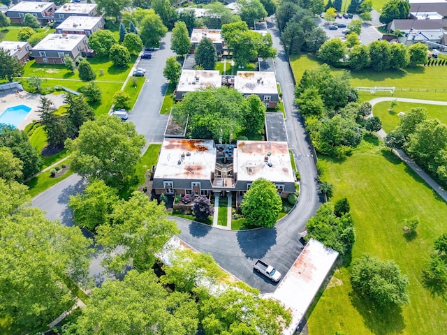 1551 Lafayette Dr Unit B, Columbus, OH 43220 - aerial view of a pool