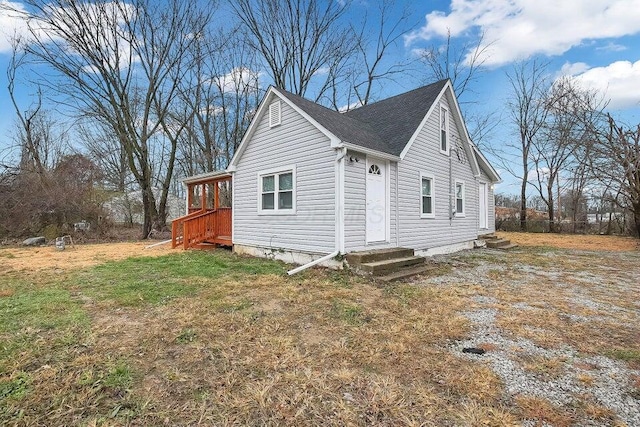 3784 Armuth Ave, Columbus, OH 43219 - view of property exterior with entry steps and roof with shingles