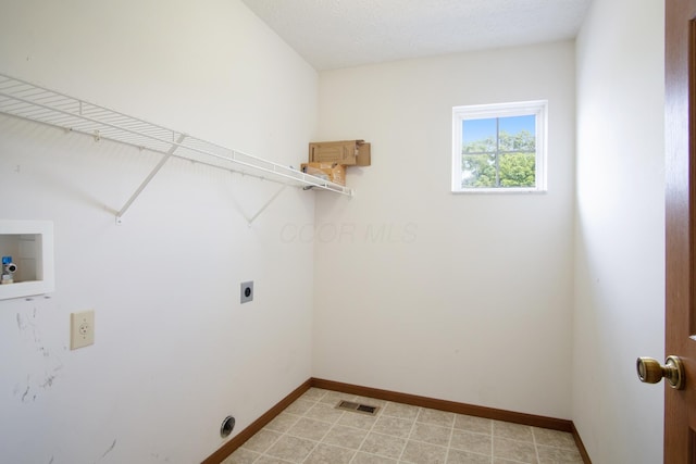 237 Harvard Loop, Delaware, OH 43015 - laundry room with hookup for an electric dryer and hookup for a washing machine