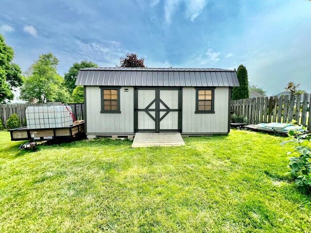 8576 Army Pl, Galloway, OH 43119 - view of shed featuring a fenced backyard