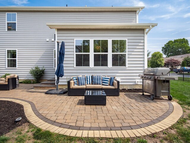 153 Shawnee Dr, Pickerington, OH 43147 - back of property with a patio and an outdoor living space